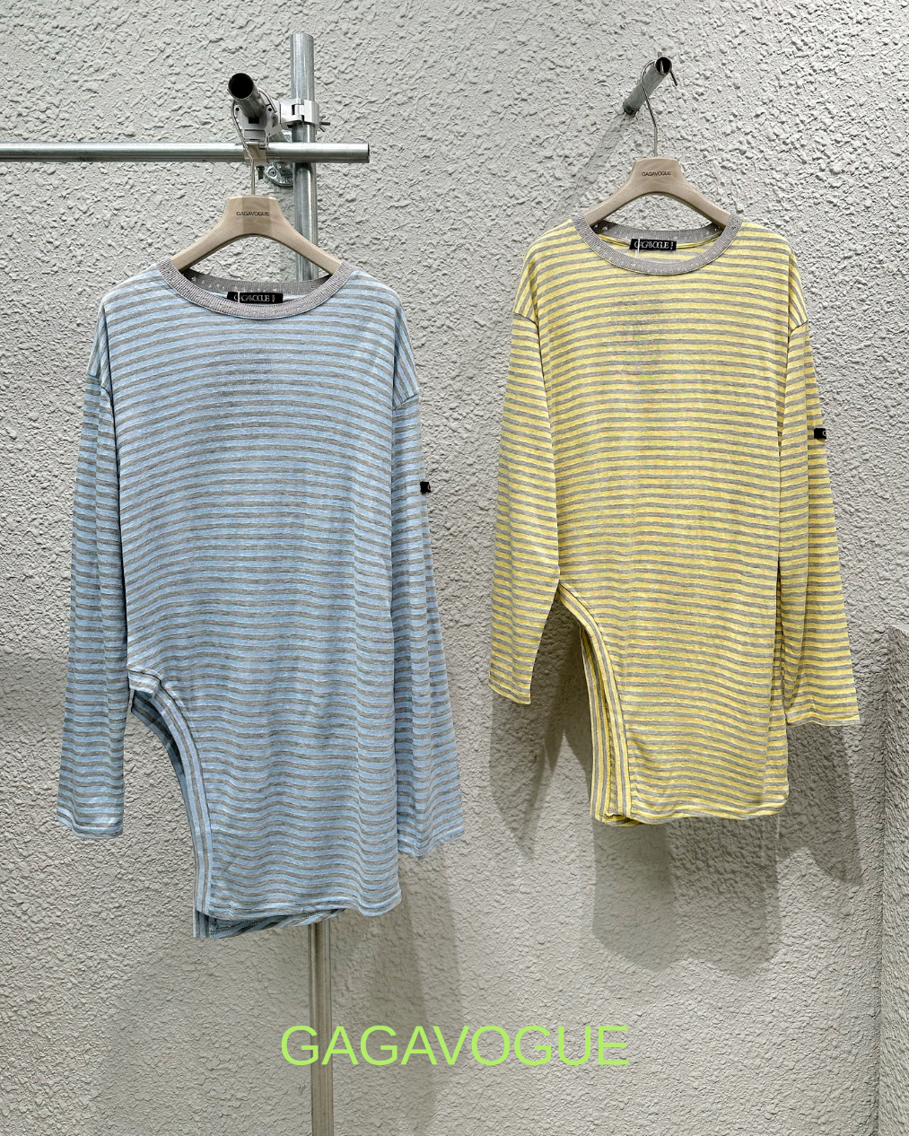 GAGAVOGUE ASYMMETRIC HEM STRIPED LONG SLEEVE T-SHIRT
