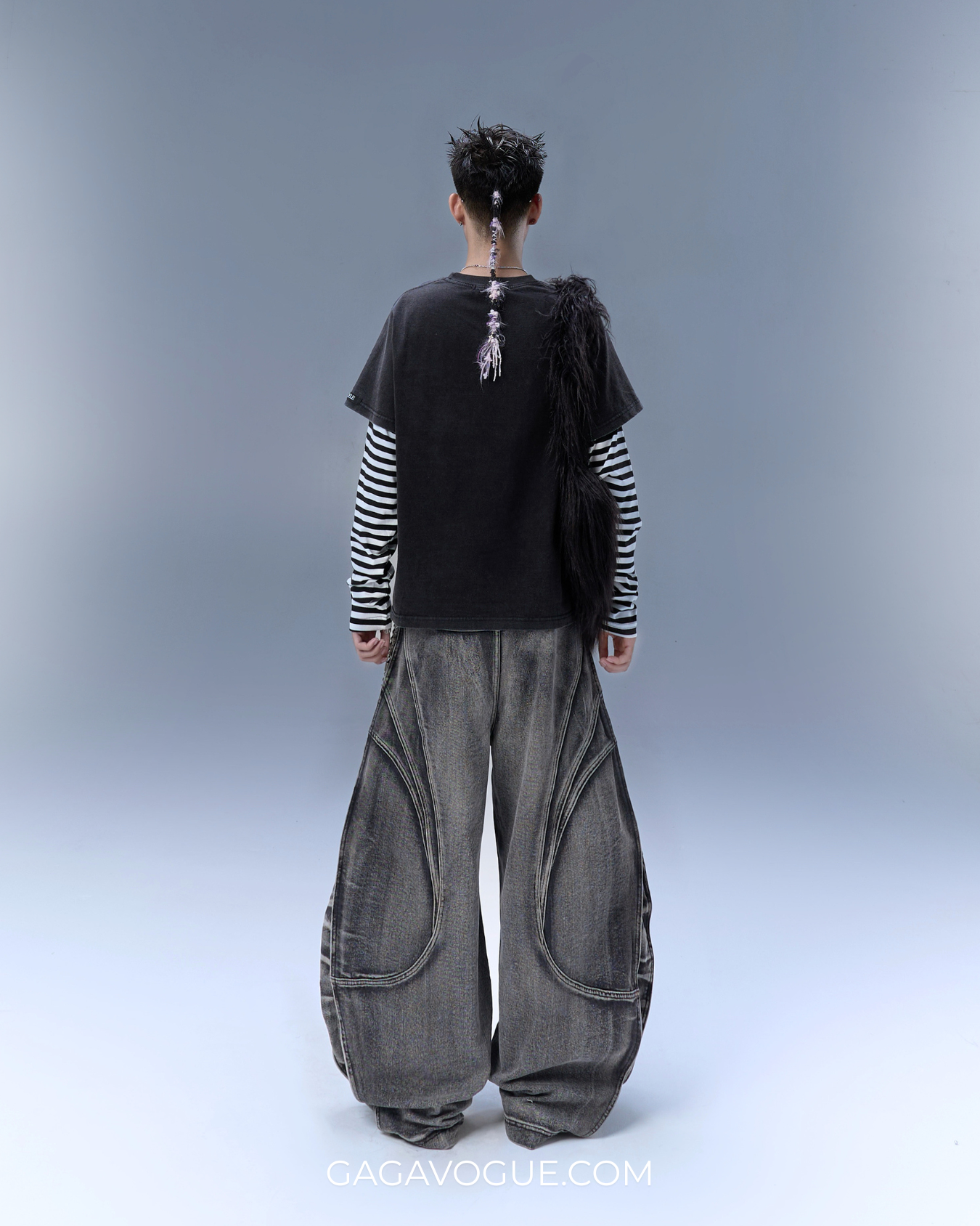 LOOK 1: PRE-FALL 2026