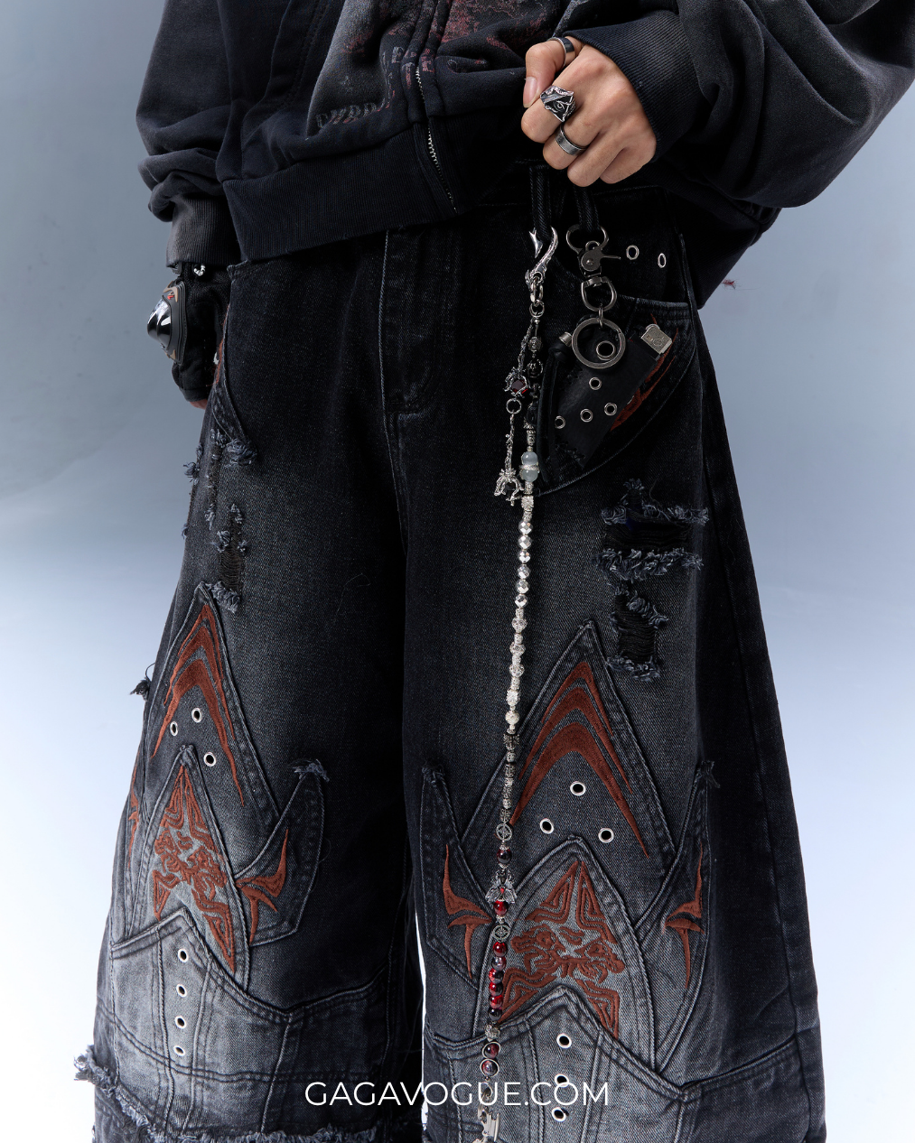 LOOK 15: PRE-FALL 2026
