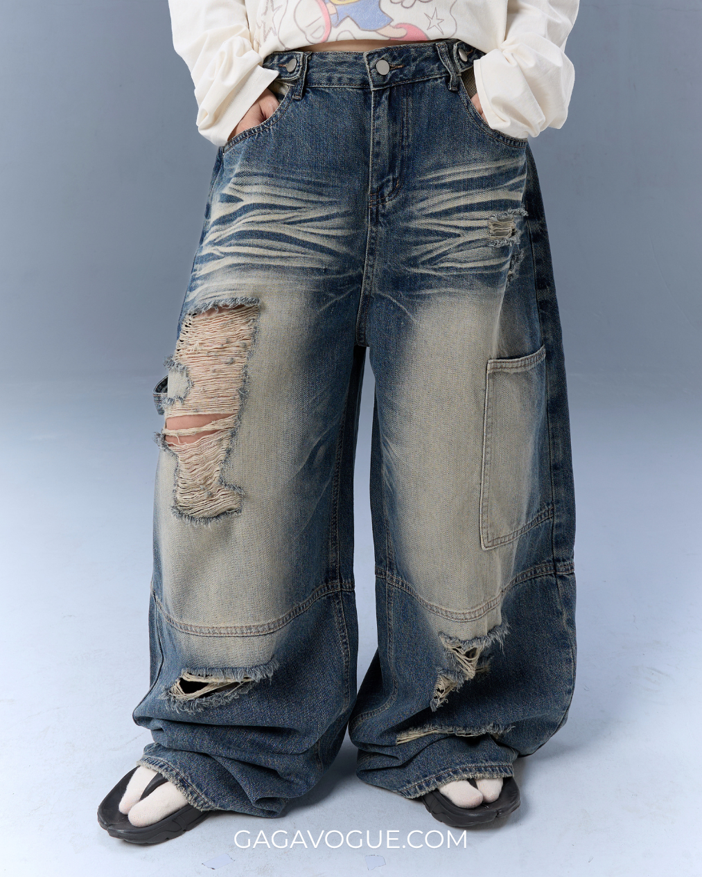 LOOK 16: PRE-FALL 2026