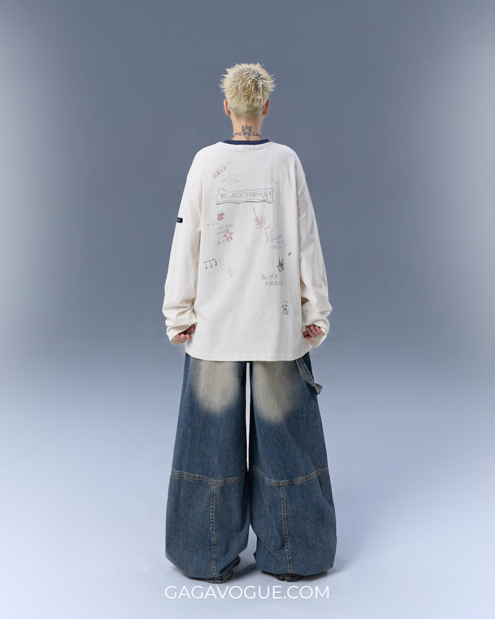 LOOK 16: PRE-FALL 2026