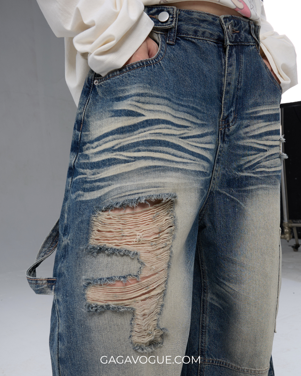 LOOK 16: PRE-FALL 2026
