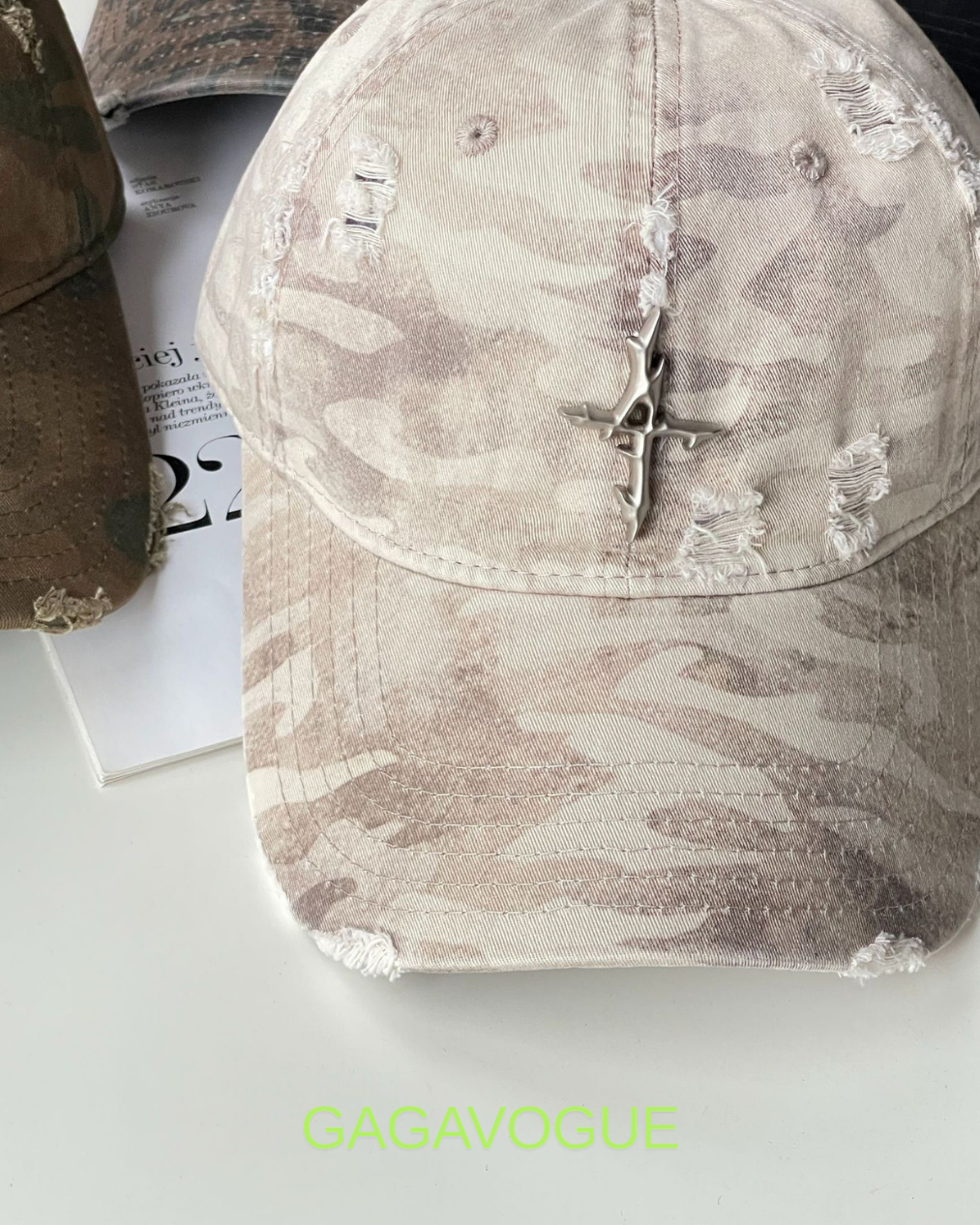 GAGAVOGUE CAMO CROSS PENDANT DISTRESSED BASEBALL CAP