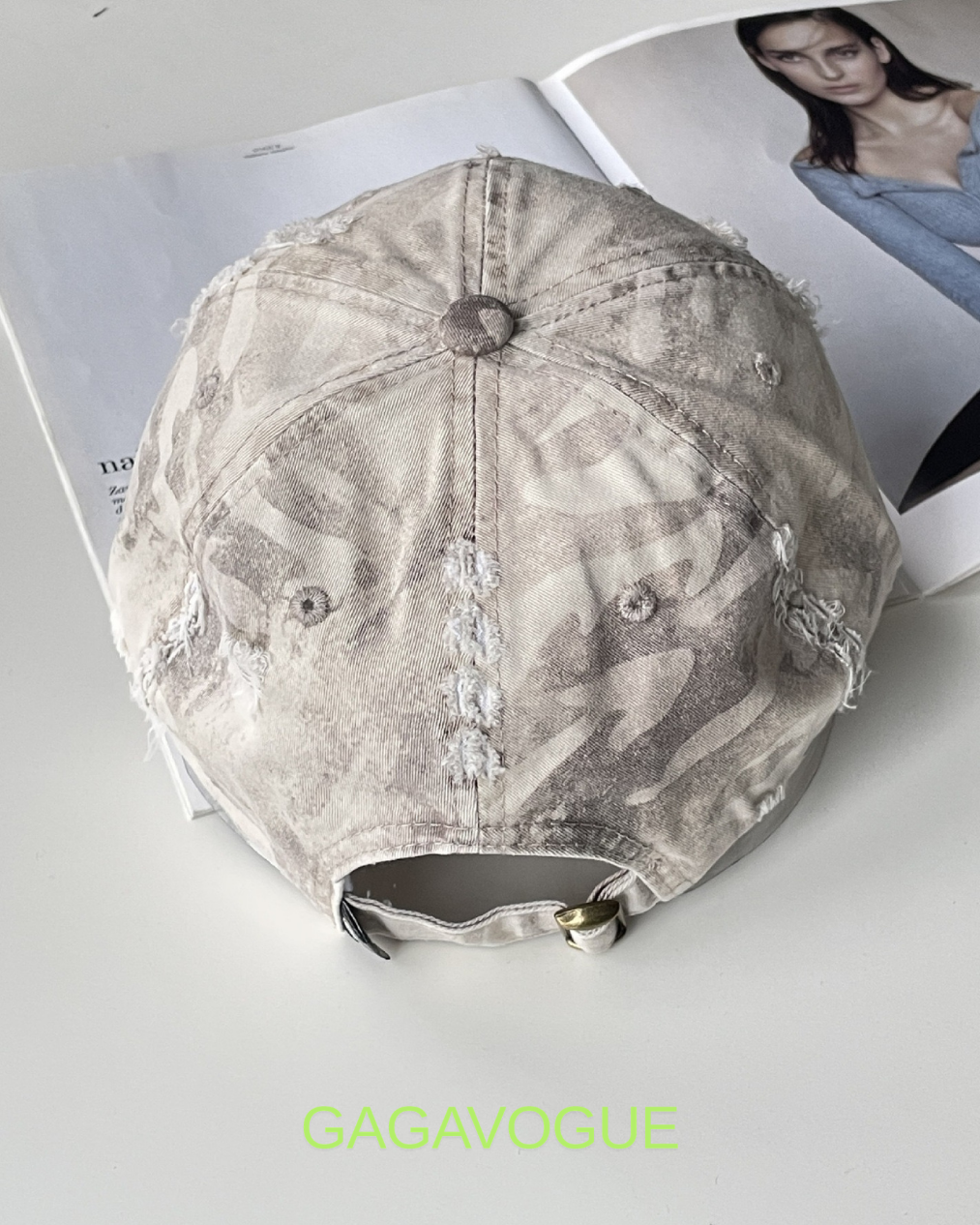 GAGAVOGUE CAMO CROSS PENDANT DISTRESSED BASEBALL CAP