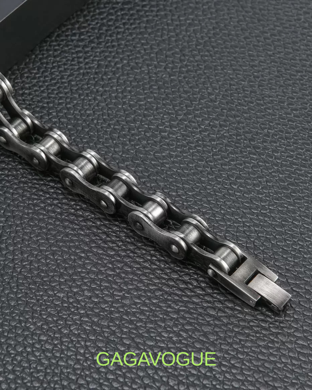 GAGAVOGUE MOTOR CHAIN BRACELET