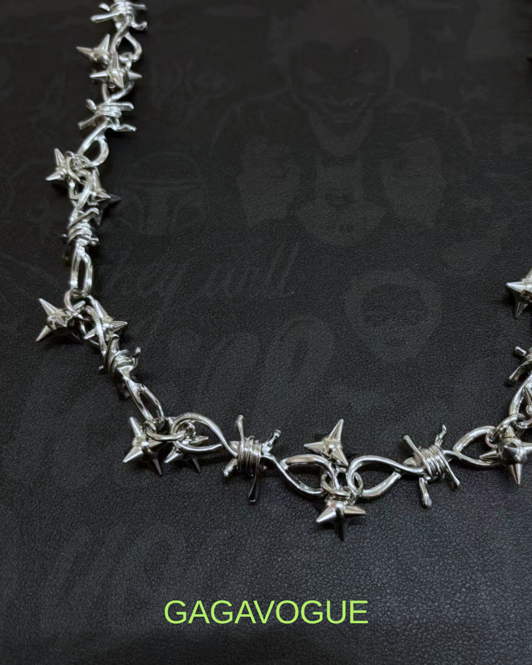 GAGAVOGUE BARBED STAR WAIST CHAIN