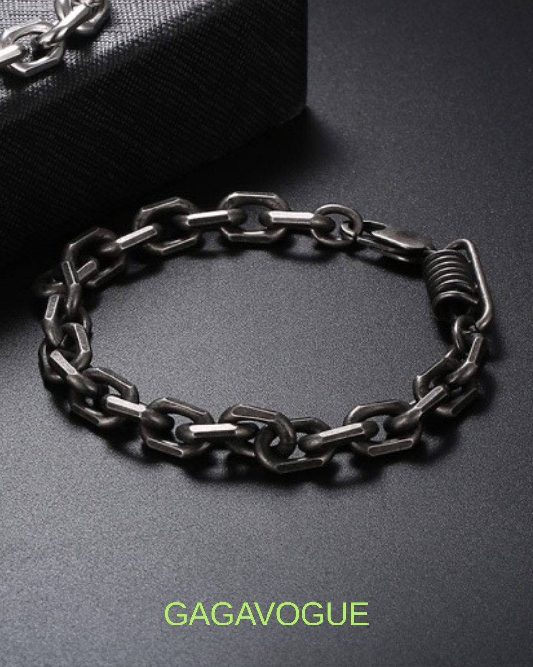 GAGAVOGUE INDUSTRIAL SPRING LINK BRACELET
