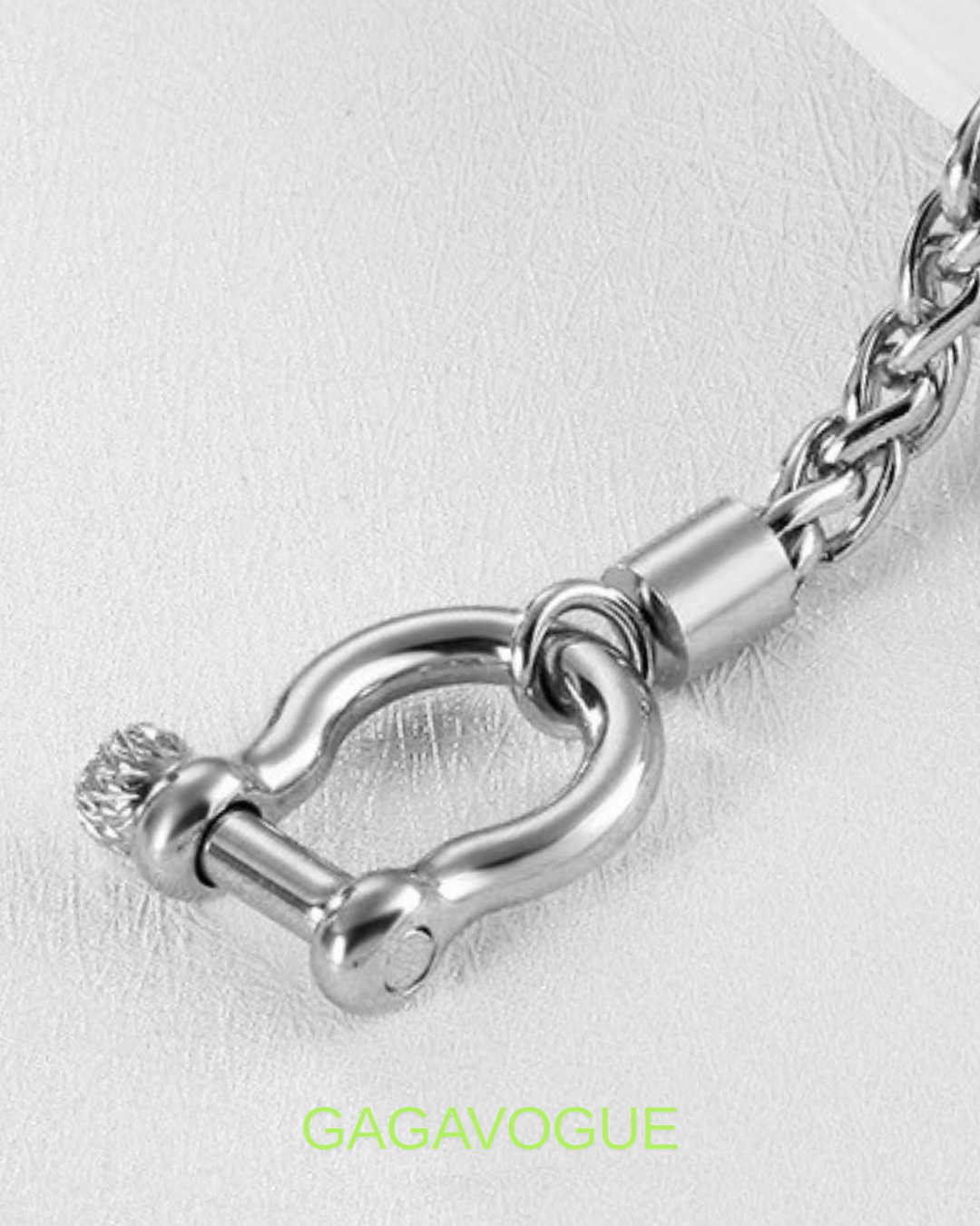 GAGAVOGUE SHACKLE CHAIN BRACELET