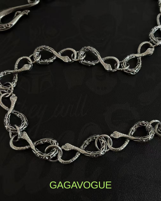 GAGAVOGUE SNAKE TWIST LINK CHAIN