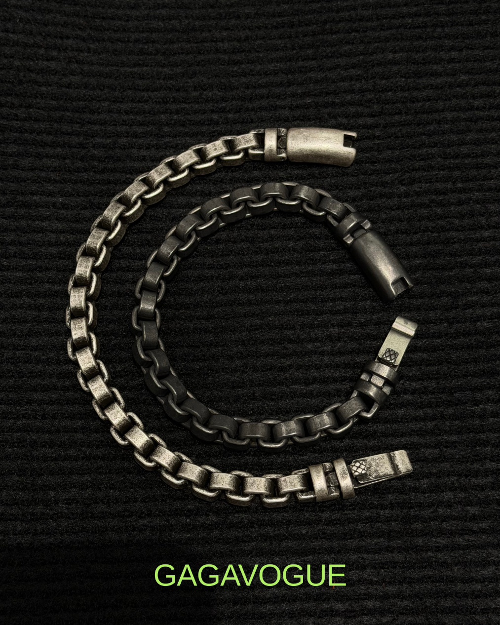 GAGAVOGUE BARREL LOCK LINK BRACELET