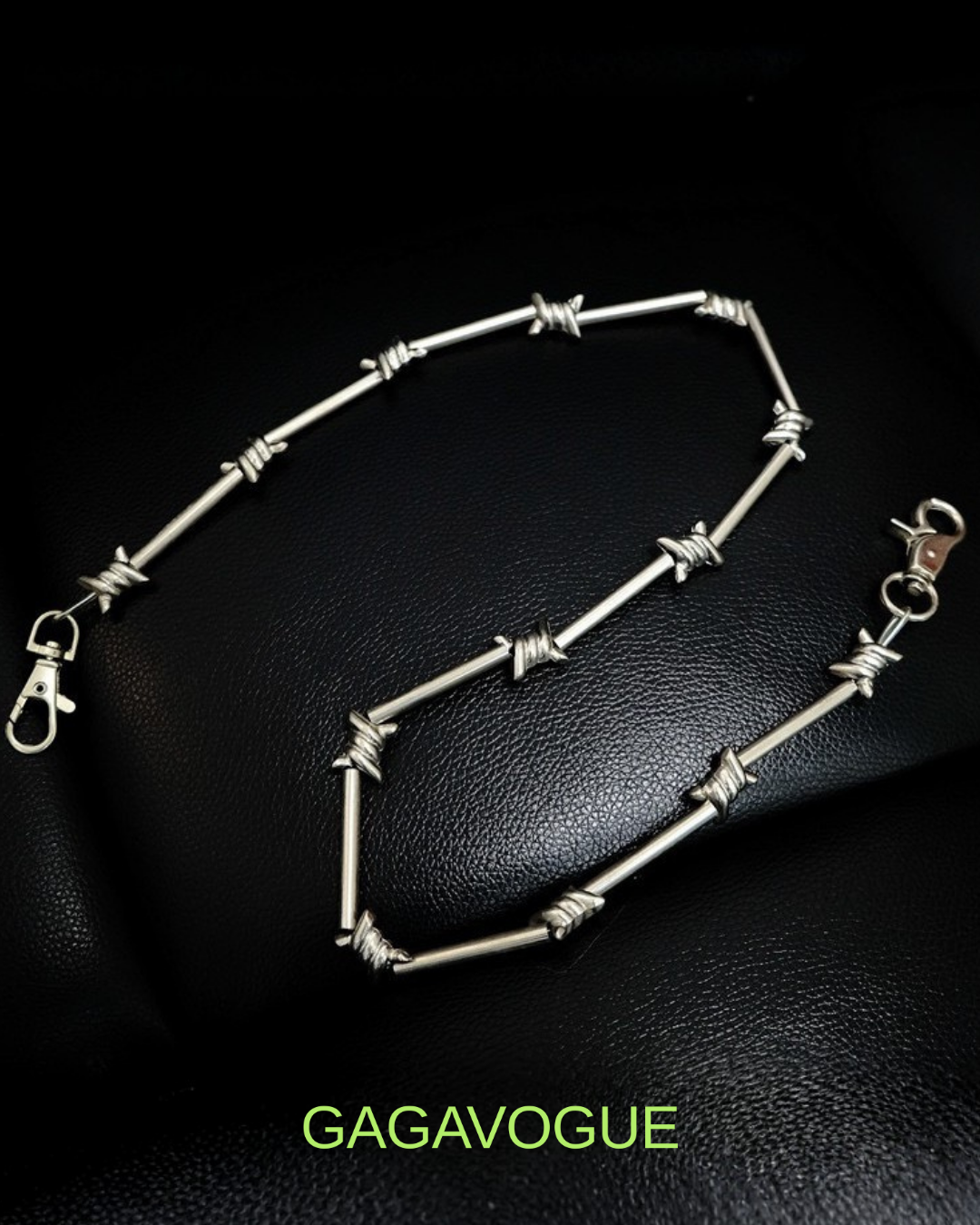 GAGAVOGUE BARBED WIRE TUBE LINK WALLET CHAIN