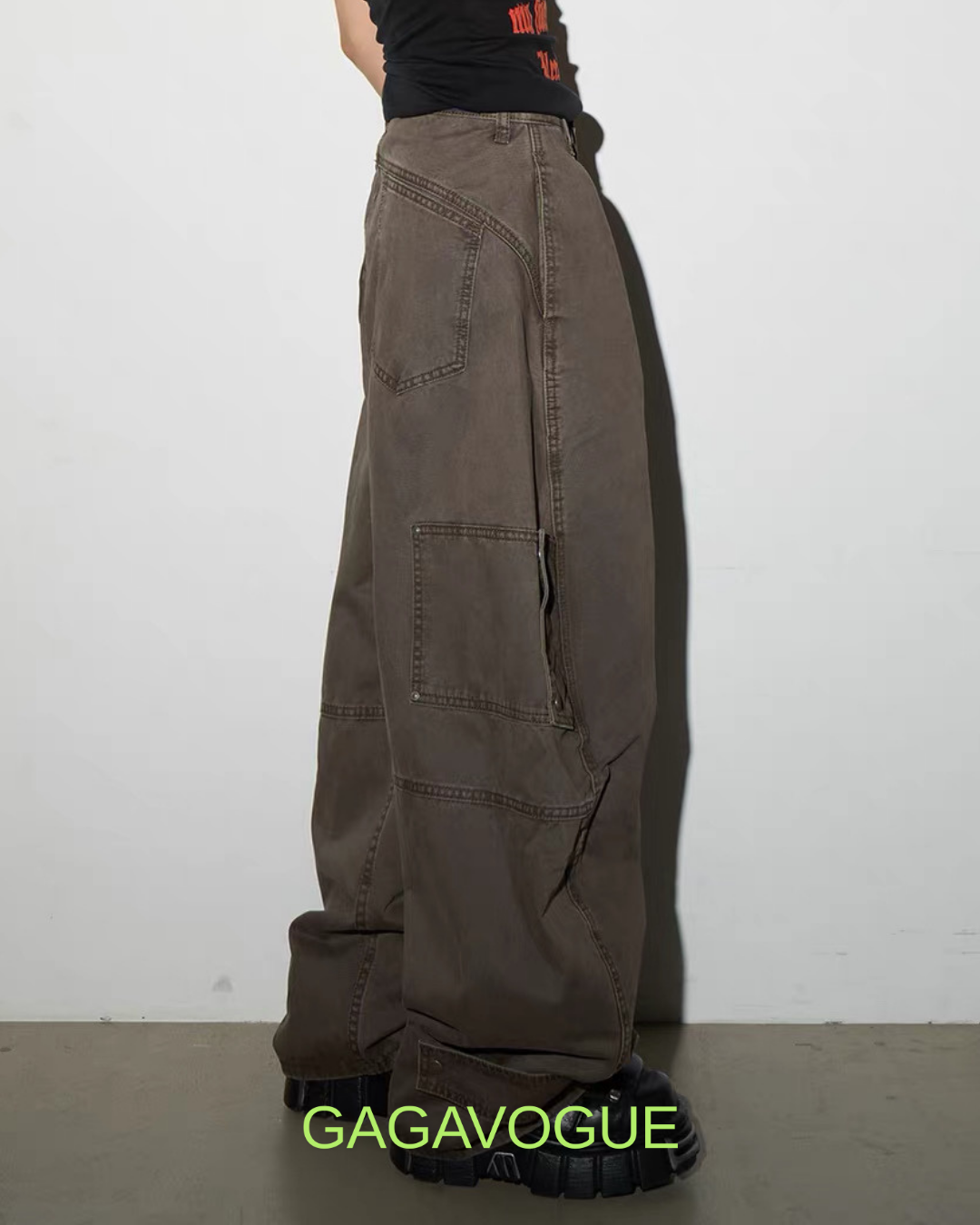 GAGAVOGUE VINTAGE CURVED CARGO PANTS