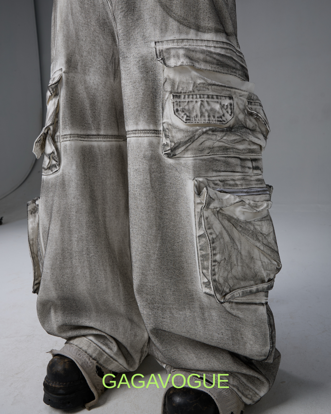 GAGAVOGUE 4-POCKET WASHED WIDE-LEG CARGO PANTS