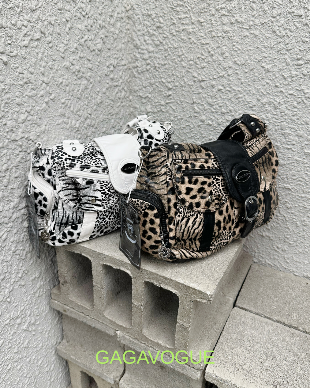 GAGAVOGUE VINTAGE ANIMAL PRINT FLAP SHOULDER BAG