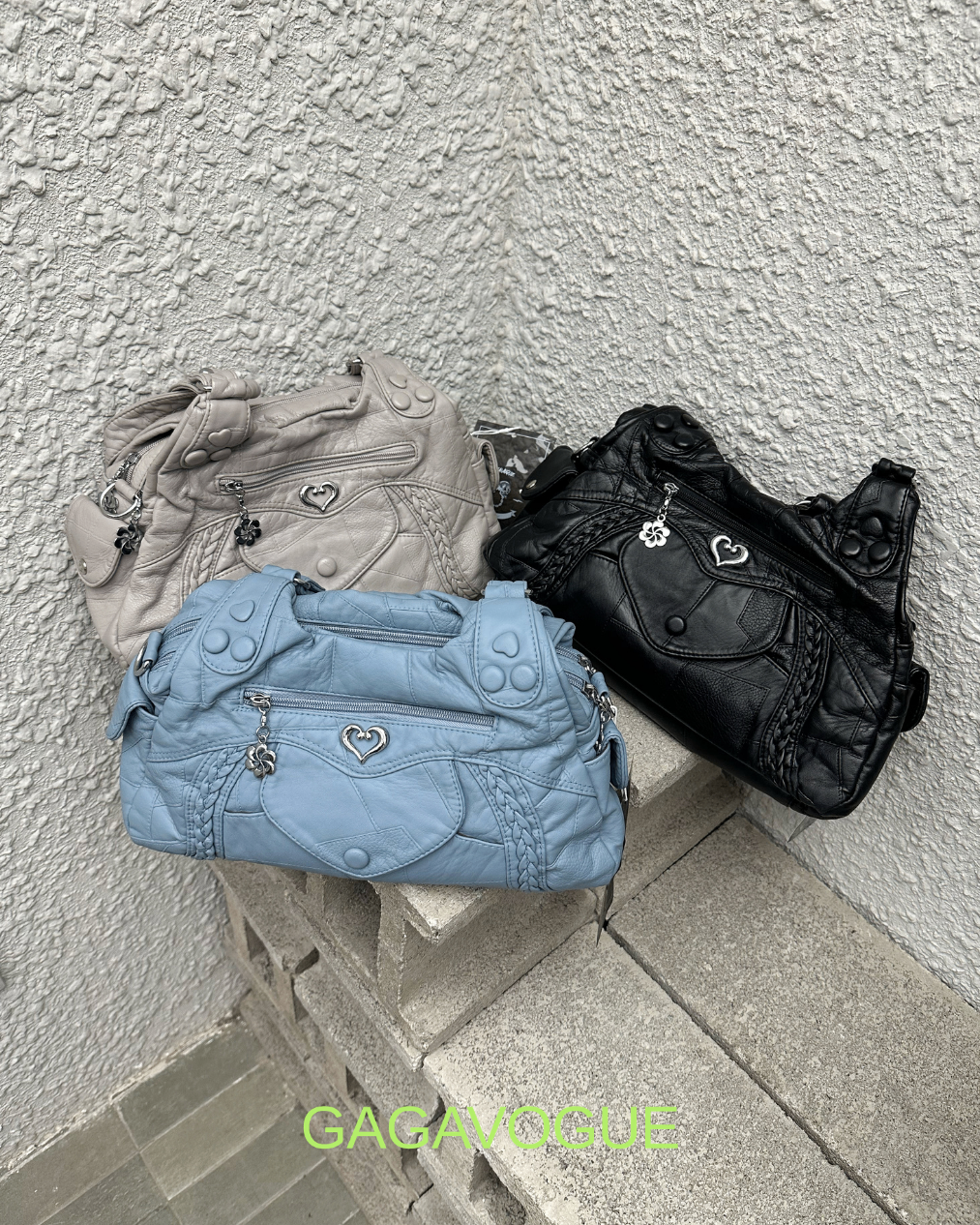 GAGAVOGUE HEART POCKET SHOULDER BAG