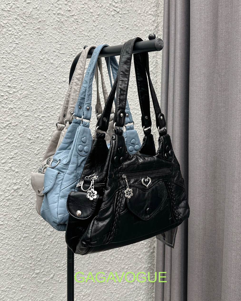 GAGAVOGUE HEART POCKET SHOULDER BAG