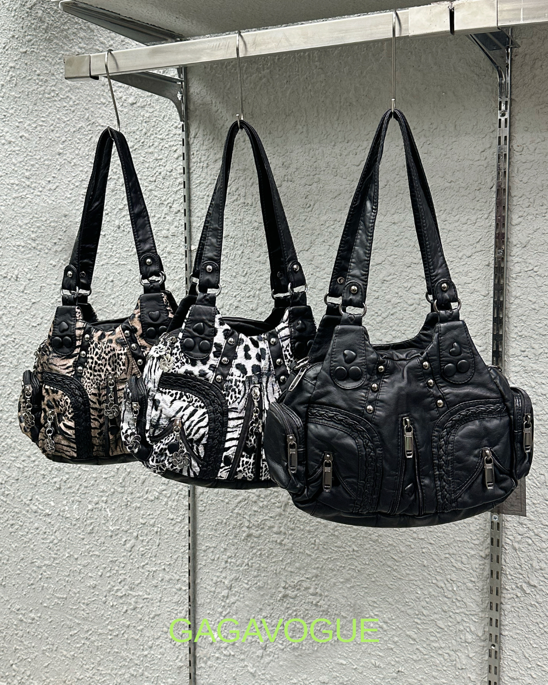 GAGAVOGUE ANIMAL PRINT MULTI ZIP SHOULDER BAG