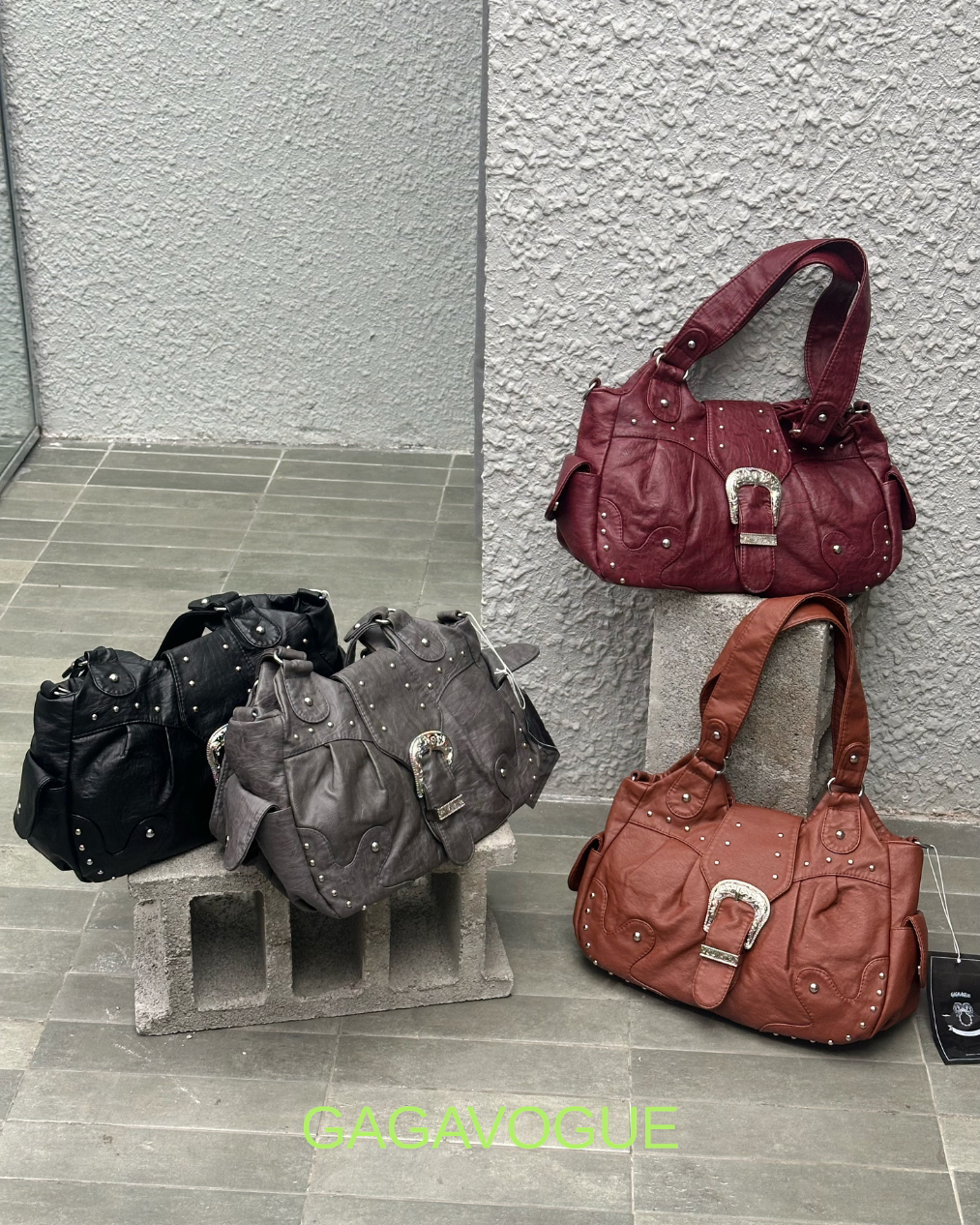 GAGAVOGUE WESTERN BUCKLE SHOULDER BAG