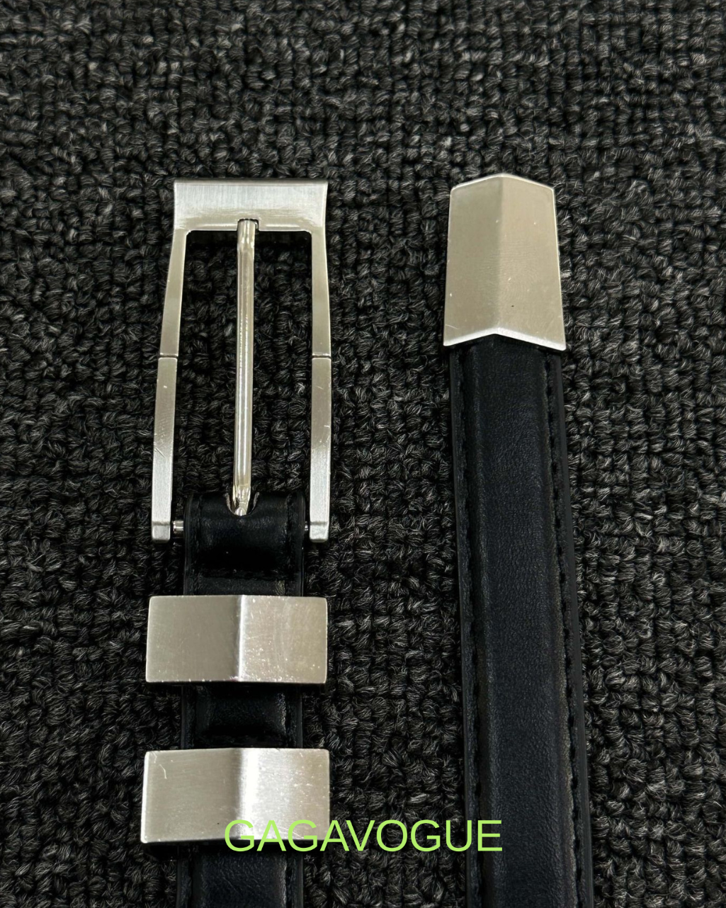 GAGAVOGUE MINIMALIST METAL TIP LEATHER BELT
