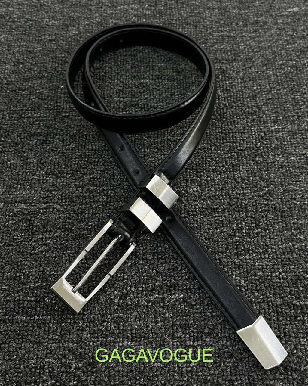 GAGAVOGUE MINIMALIST METAL TIP LEATHER BELT