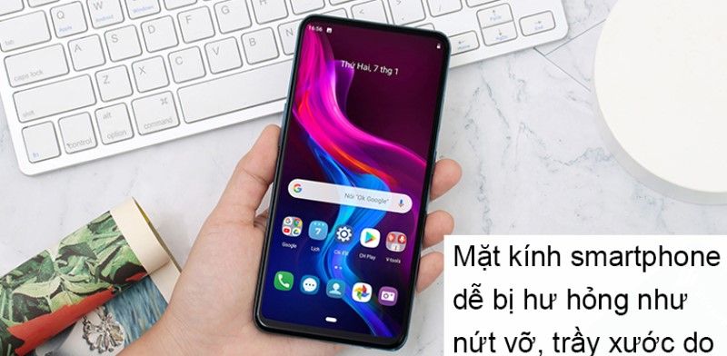 Nguyên nhân mặt kính smartphone bị nứt vỡ