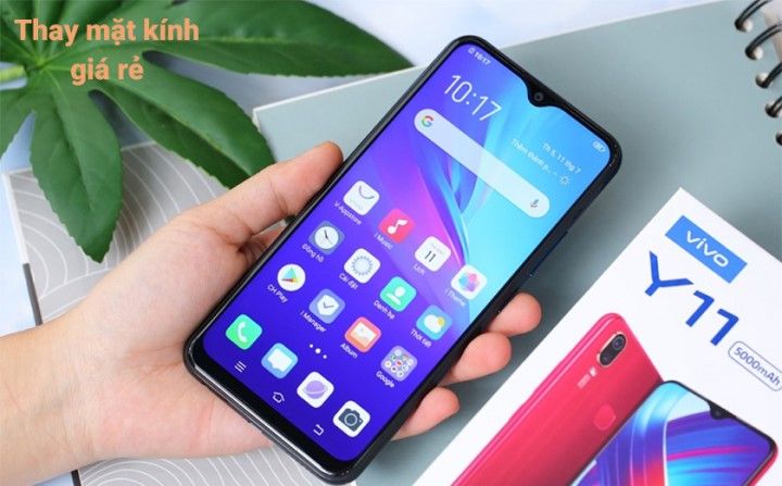 Cách vệ mặt kính Vivo Y11