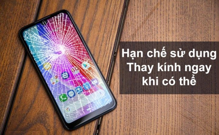 Lời khuyên khi mặt kính điện thoại nứt