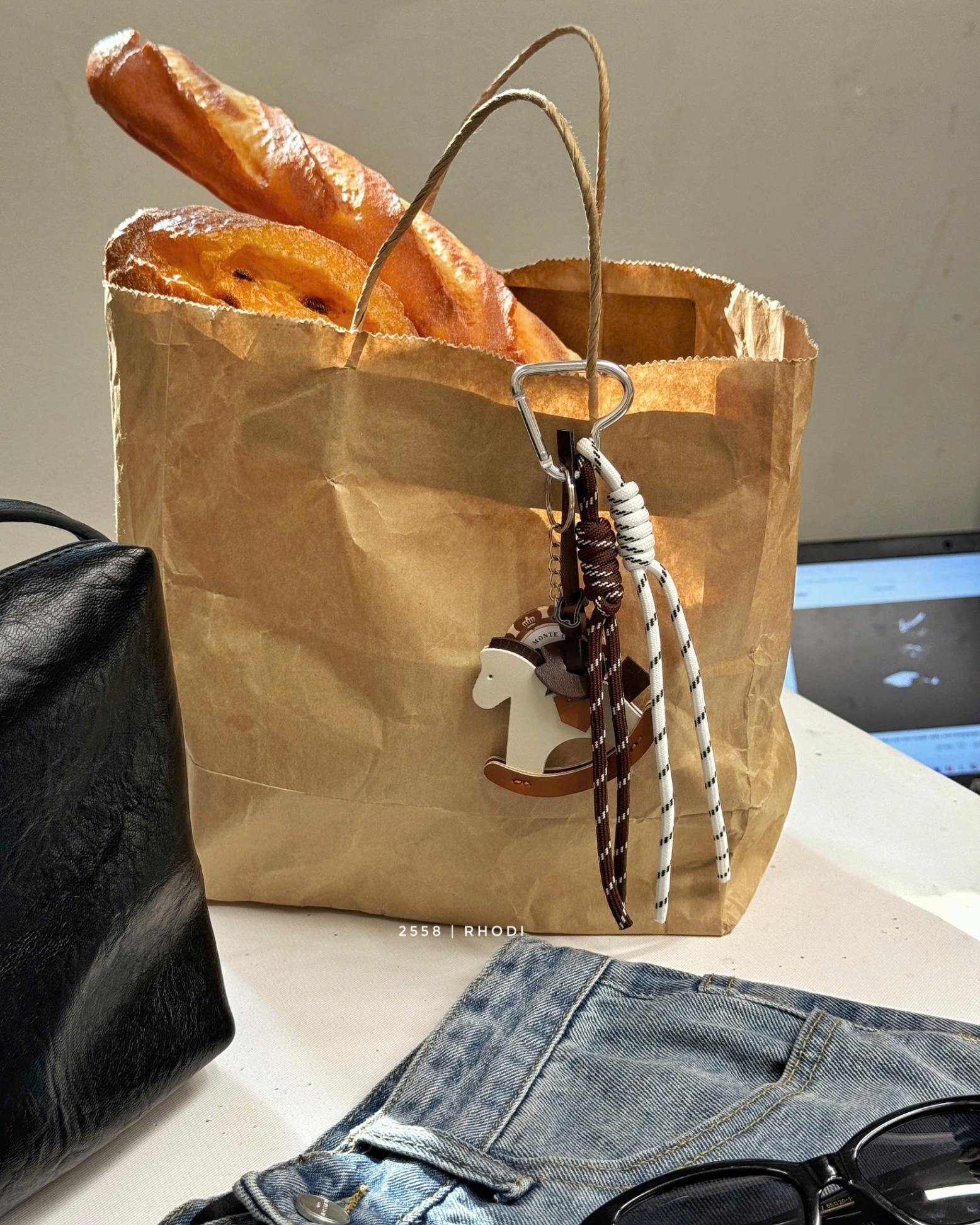 MÓC KEYBAG 2558