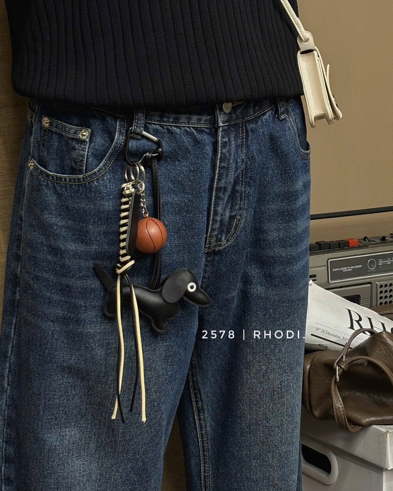 Móc keybag 2578 cún đen bóng rổ