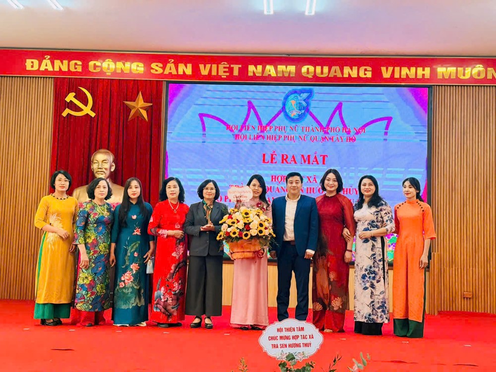 Lễ ra mắt HTX Trà Sen Quảng An Hương Thuỷ