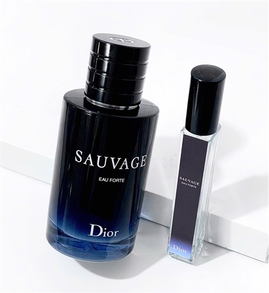 Chiết Dior Sauvage Eau Forte 10ml