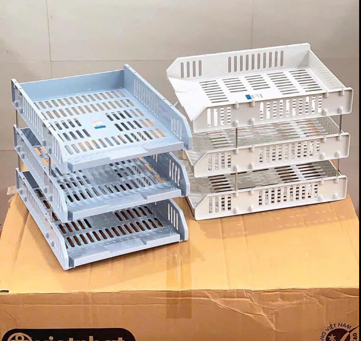 [10] Khay Đựng Tài Liệu 3T 5683-3