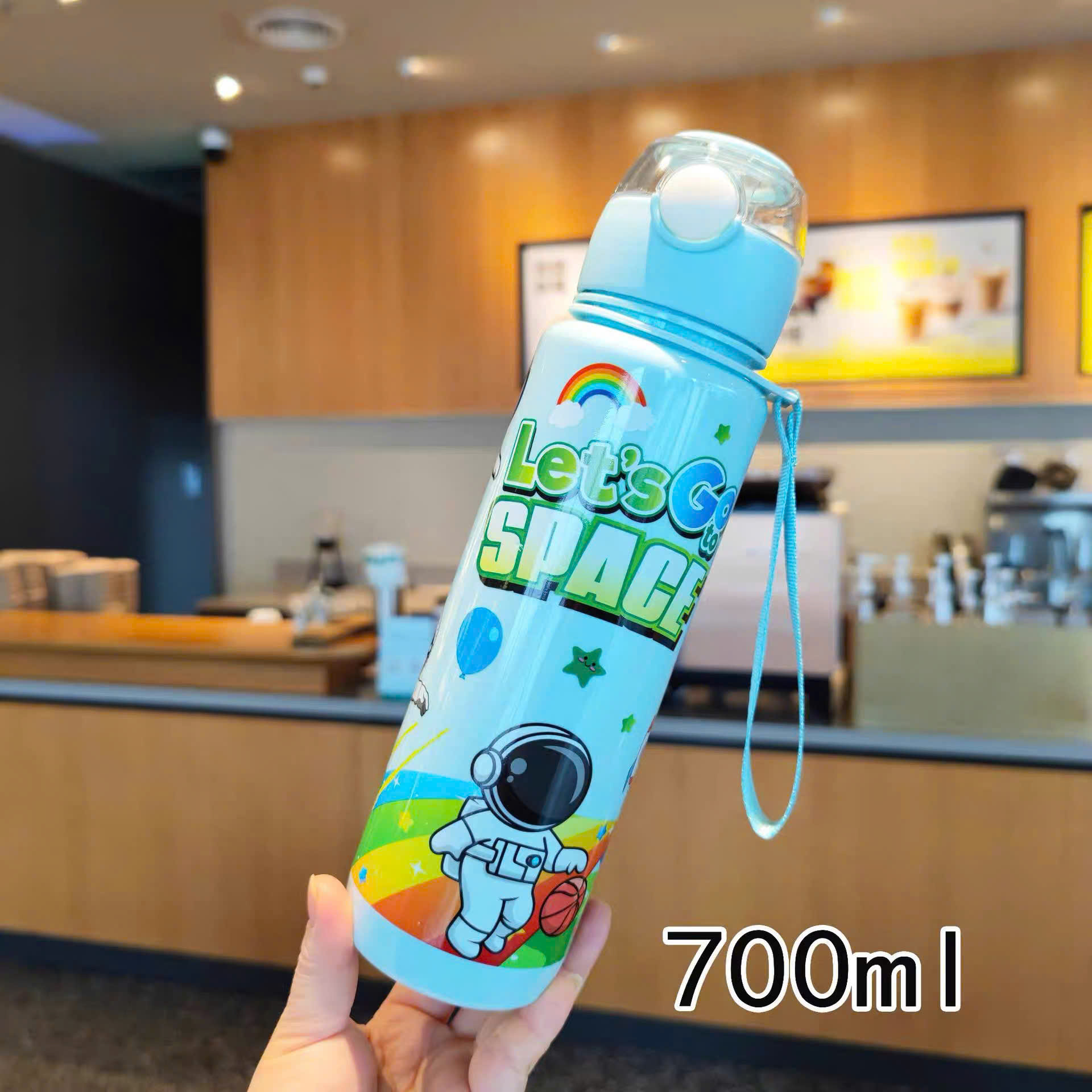 [100] Bình Nước Nhựa Nắp Bấm LET GO 700ml