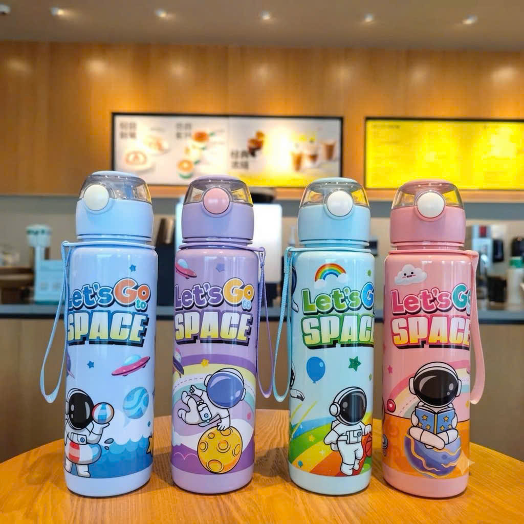 [100] Bình Nước Nhựa Nắp Bấm LET GO 700ml