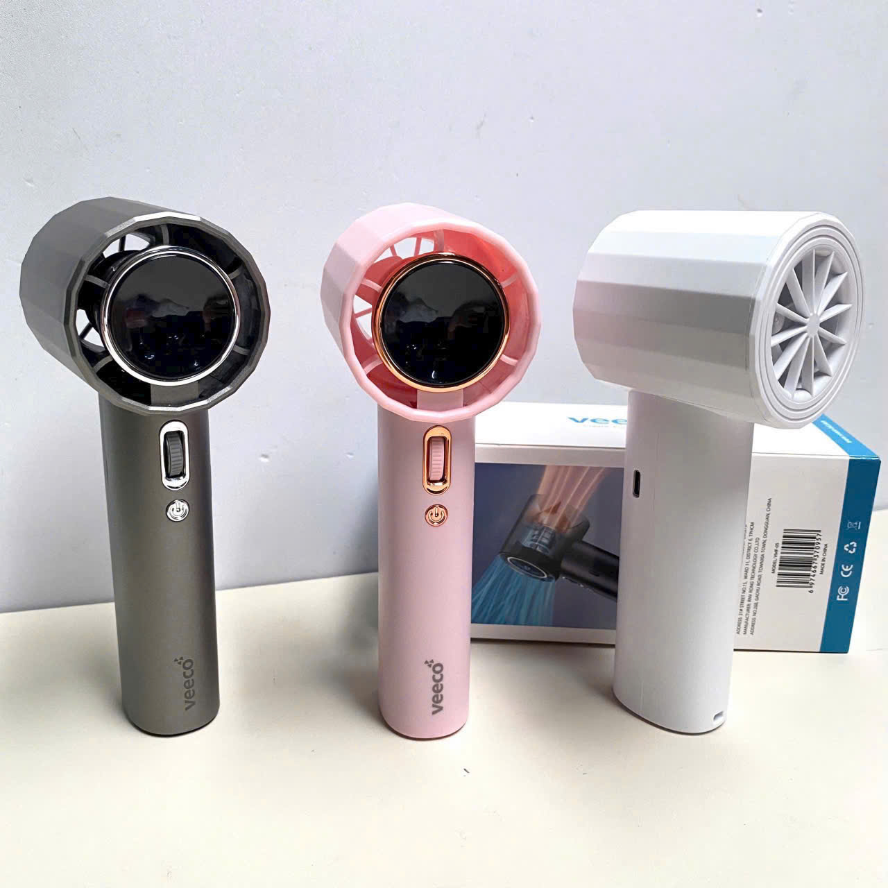 [100] Quạt tích điện cầm tay VMF-05 - GS5