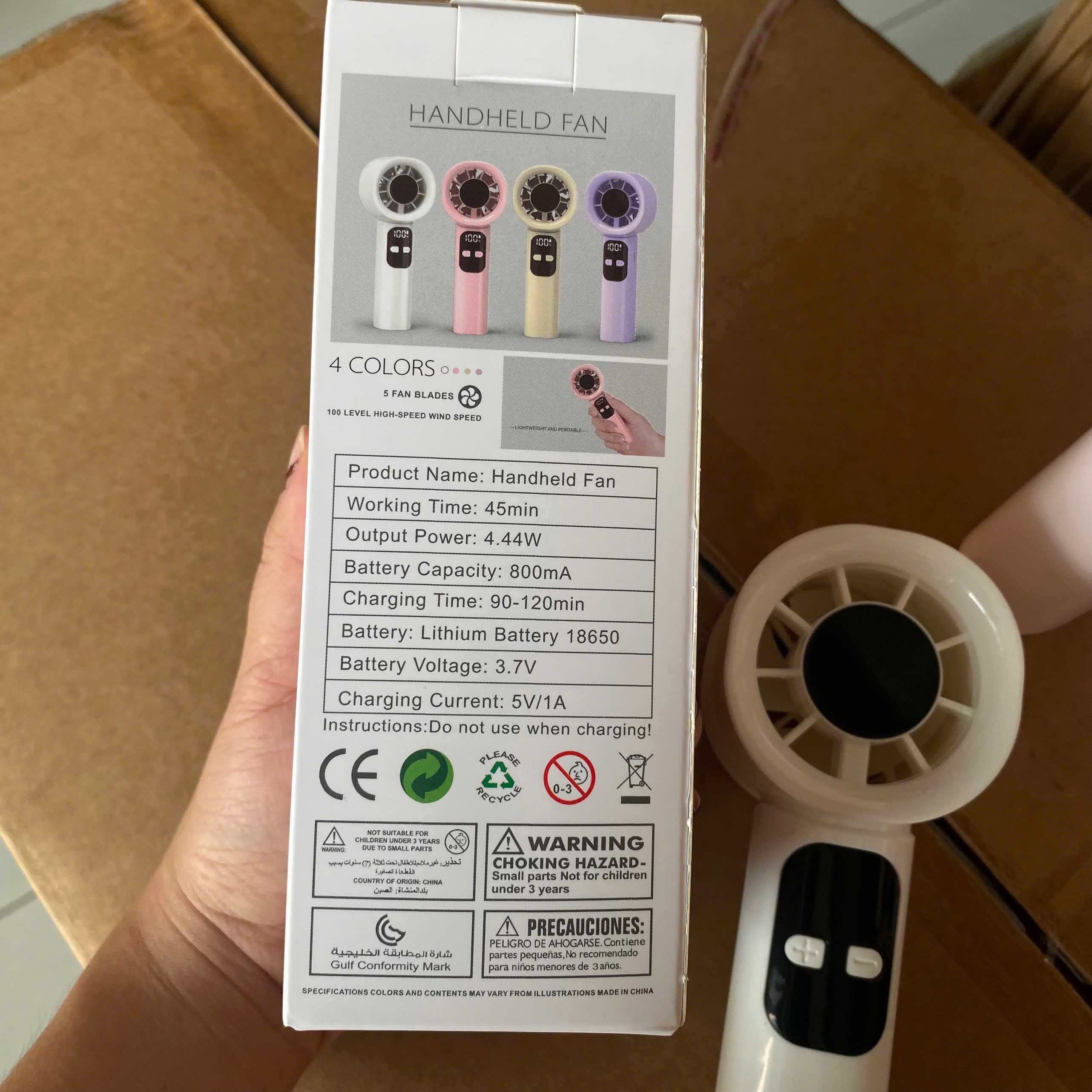 [120] Quạt Mini Cầm Tay Màn Hình Led JL8911