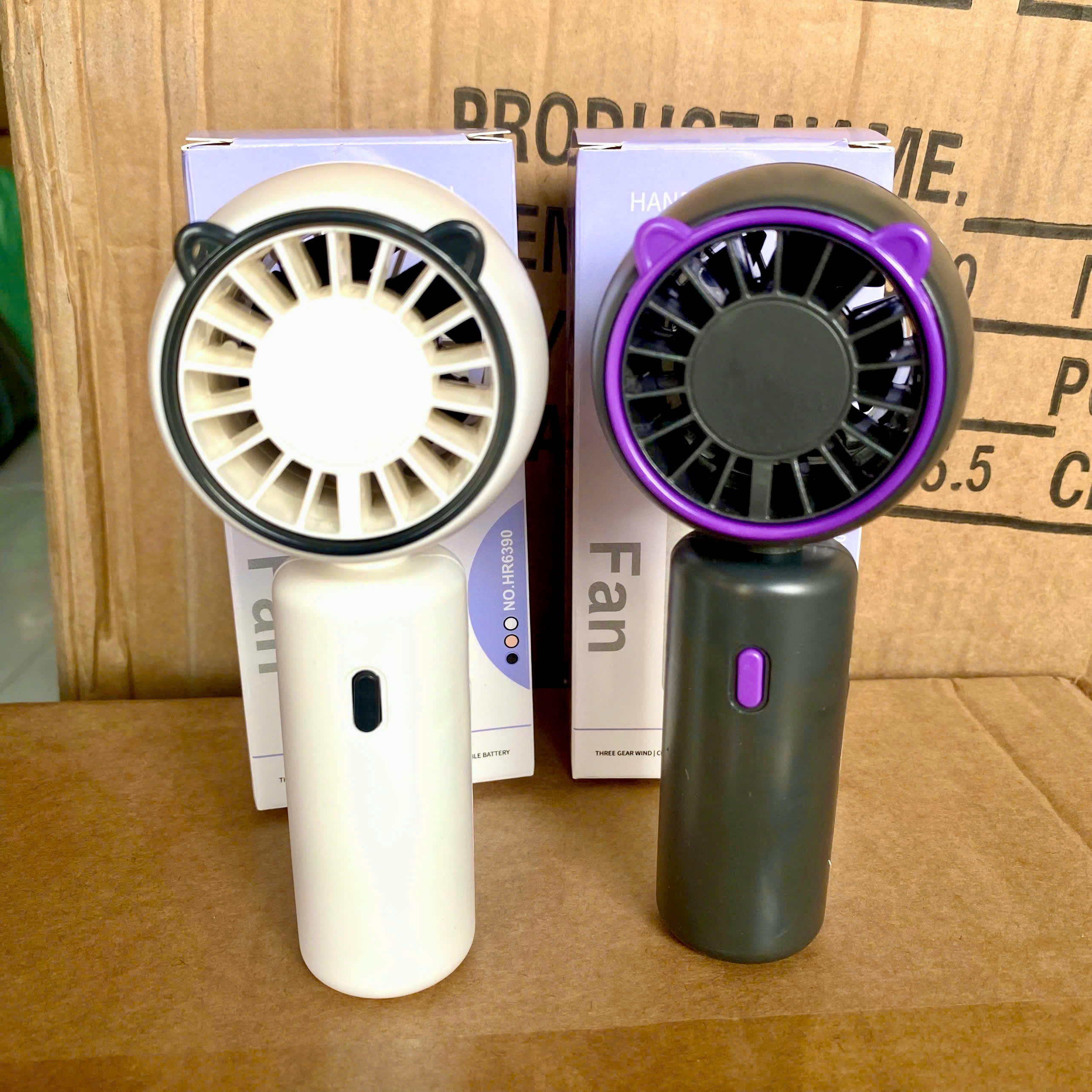 [120] Quạt Mini Cầm Tay TAI MÈO No6395