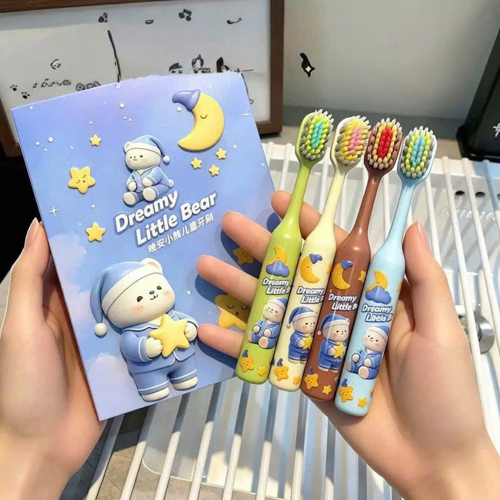 [120] Set 4 Bàn Chải Trẻ Em LITTLE BEAR