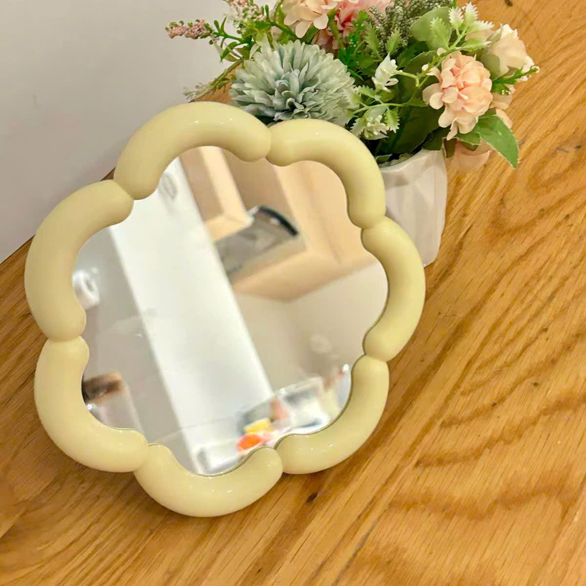 [125] Gương Để Bàn Hình HOA