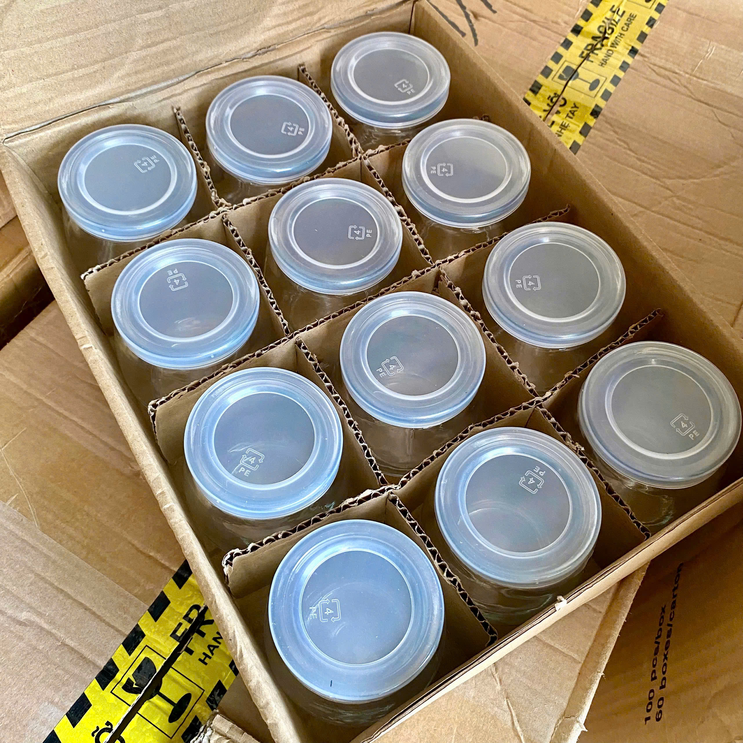 [15] Bộ 12 Hũ Sữa Chua Hình Bầu