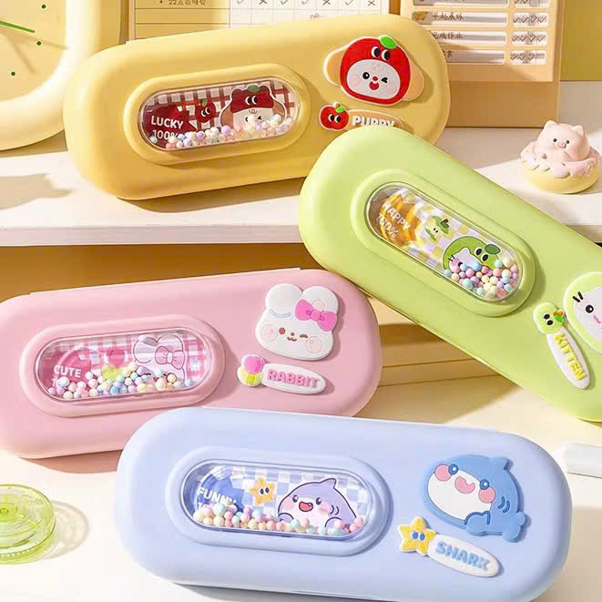 [150] Hộp Bút Nhựa Màu Hoạt Hình 3D