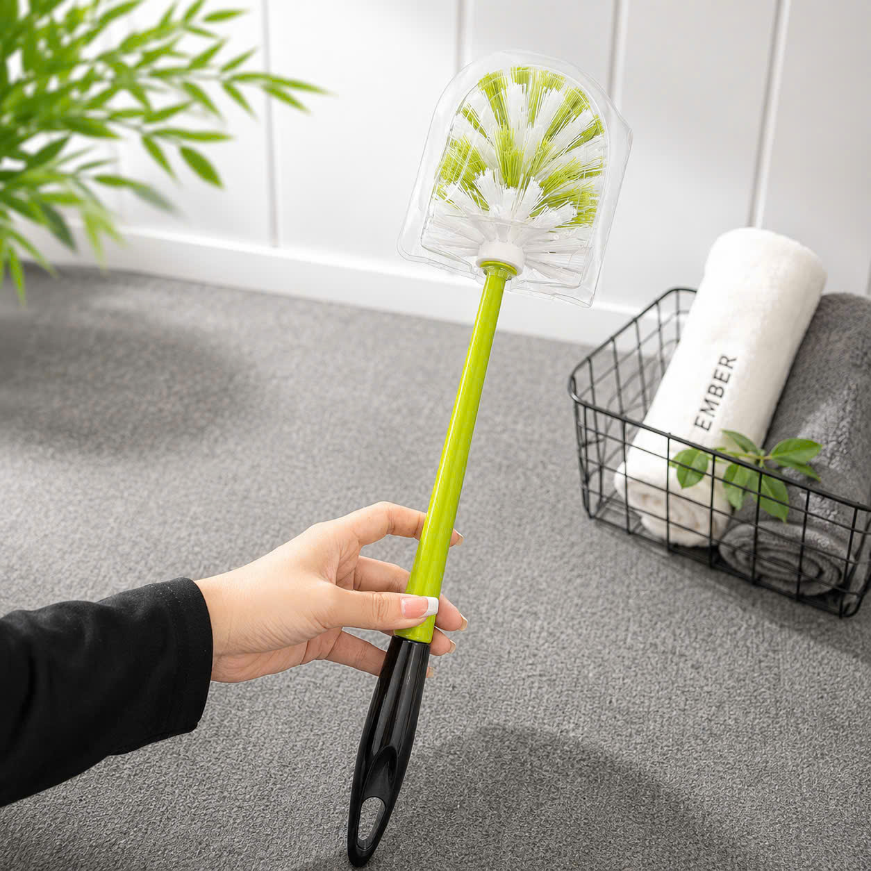 [240] Cọ Toilet Tròn XANH 6060