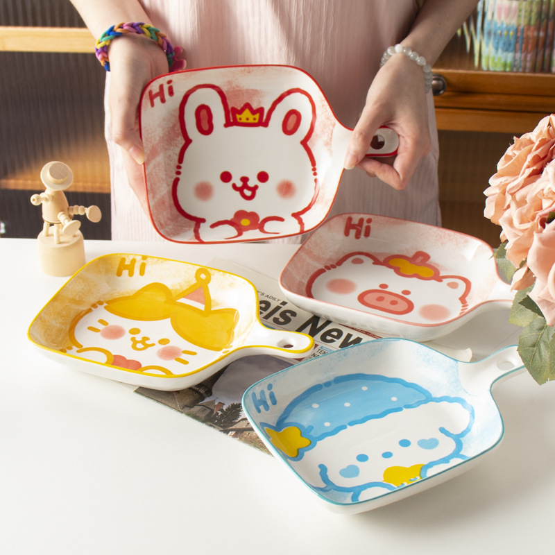 [48] Dĩa Sứ 9inch VUÔNG Có Quai Cầm HOẠT HÌNH (ngẫu nhiên)