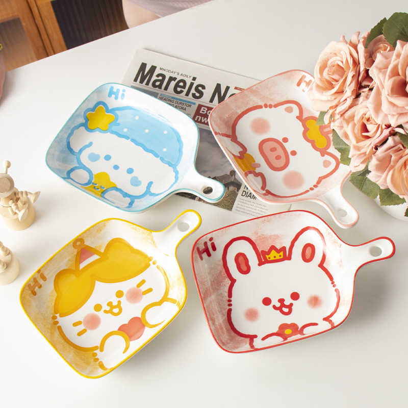 [48] Dĩa Sứ 9inch VUÔNG Có Quai Cầm HOẠT HÌNH (ngẫu nhiên)