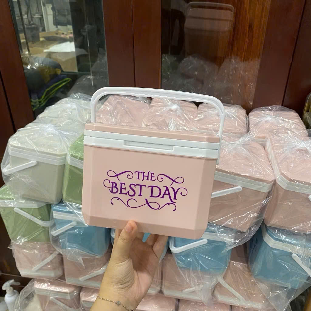 [50] Bình Đá Mini Vuông Có Quai Xách 1L (V)