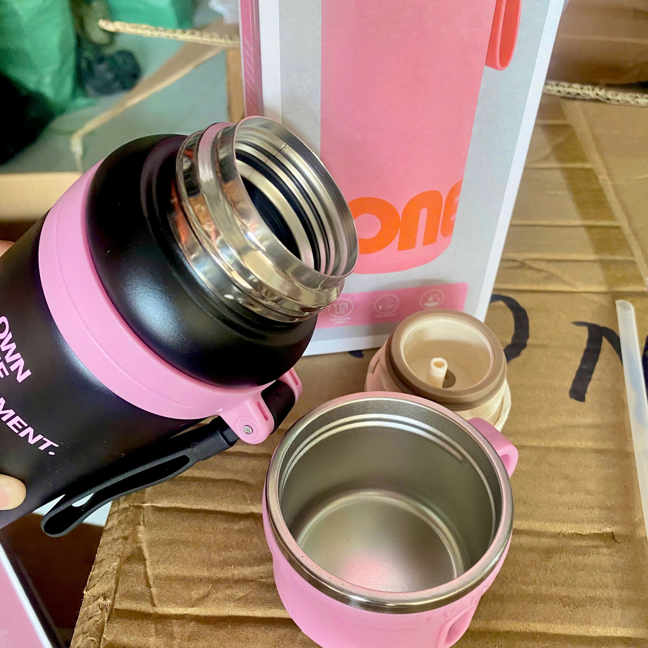 [50] Bình Giữ Nhiệt Kèm Cốc ONE