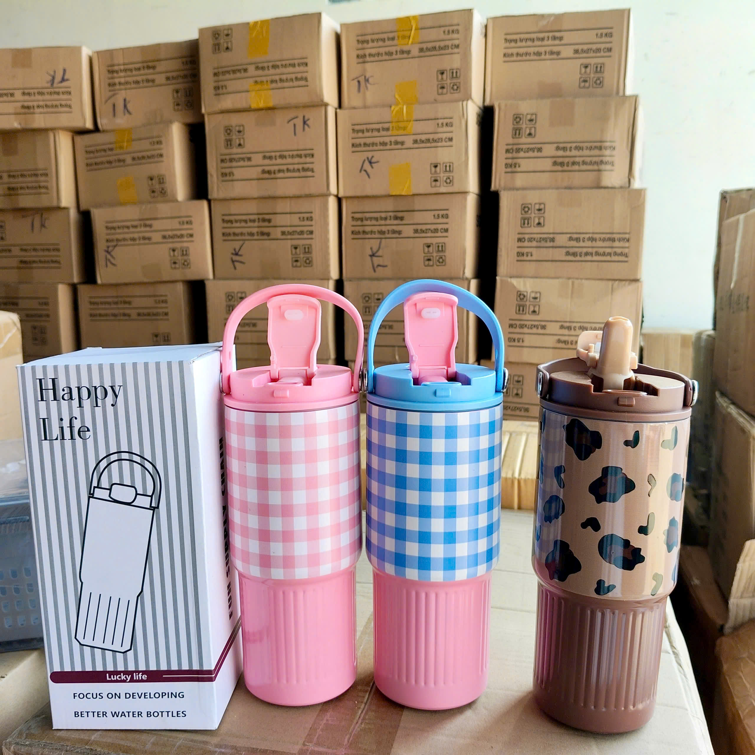 [50] Bình Giữ Nhiệt Quai Xách Ngang Móc Khóa Charm HOA