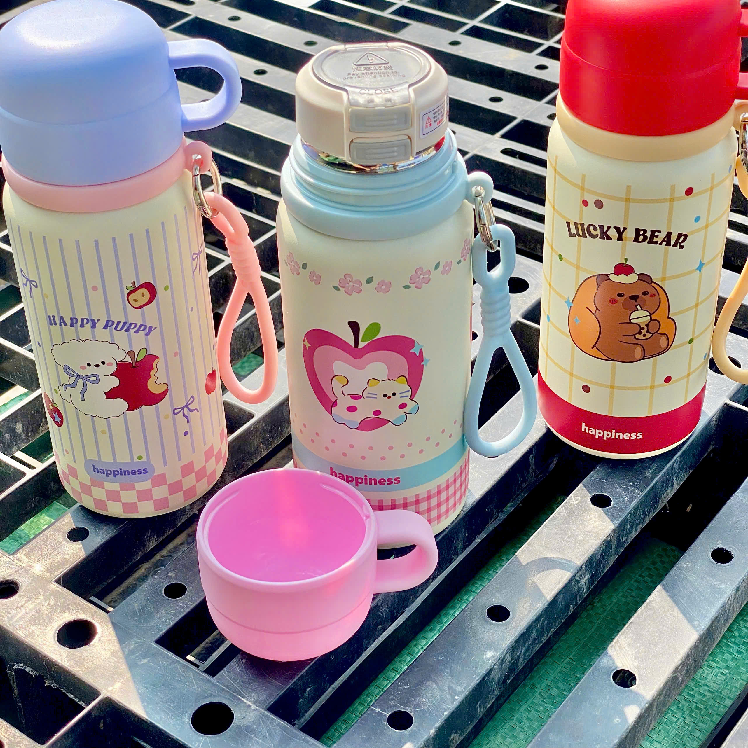 [60] Bình Giữ Nhiệt Kèm Cốc Có Dây Xách LUCKY 500ml