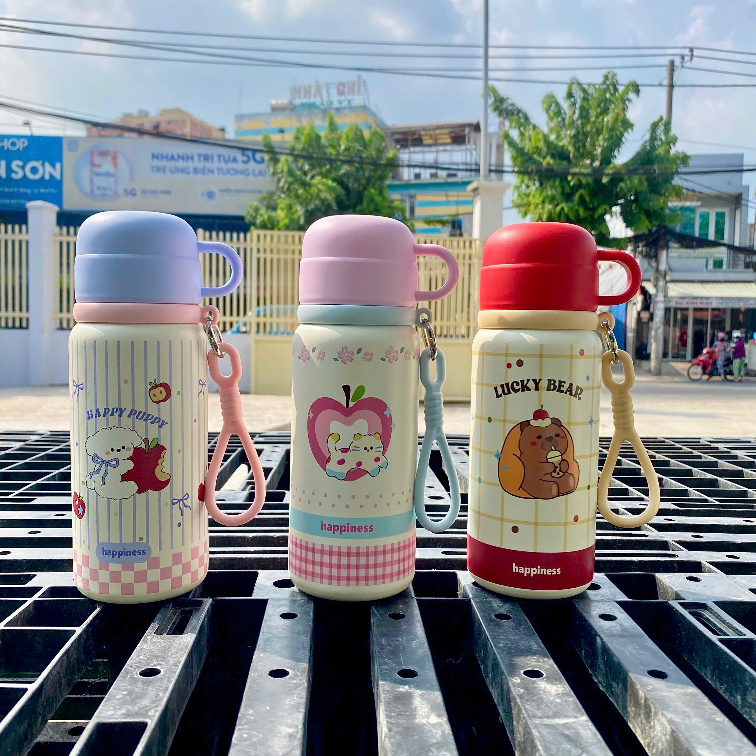 [60] Bình Giữ Nhiệt Kèm Cốc Có Dây Xách LUCKY 500ml