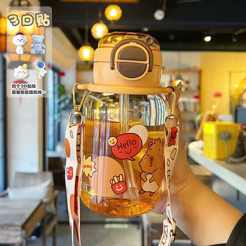 [60] Bình Nhựa DÀY Trong Suốt Có Nắp Bấm Hoạt Hình 600ml 2039